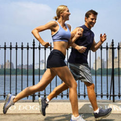 Chạy bộ đúng cách giúp bạn đạt hiệu quả mong muốn để tăng cường sức khỏe