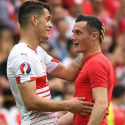 Taulant và Granit: Hai anh em ruột đối đầu nhau tại Euro 2016