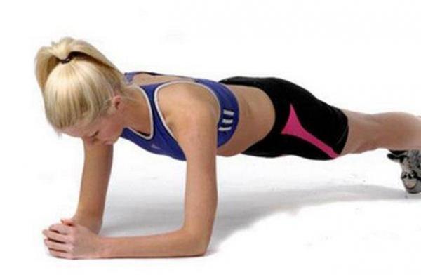 Tập Plank: Bài tập giúp giữ dáng tăng cơ hiệu quả