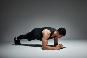 Plank là một trong những bài tập tăng cường sinh lý phổ biến ở nam giới